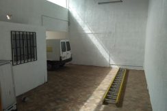 estacionam-trasero